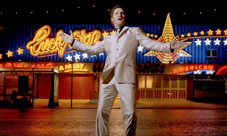 David-Morrissey-in-Blackp-006